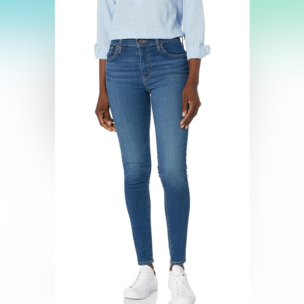 Levi’s 720 high-rise super skinny size 28